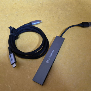 ULTRATHIN USB 3.0 4포트 허브 + INIU 100W C타입 케이블 이미지