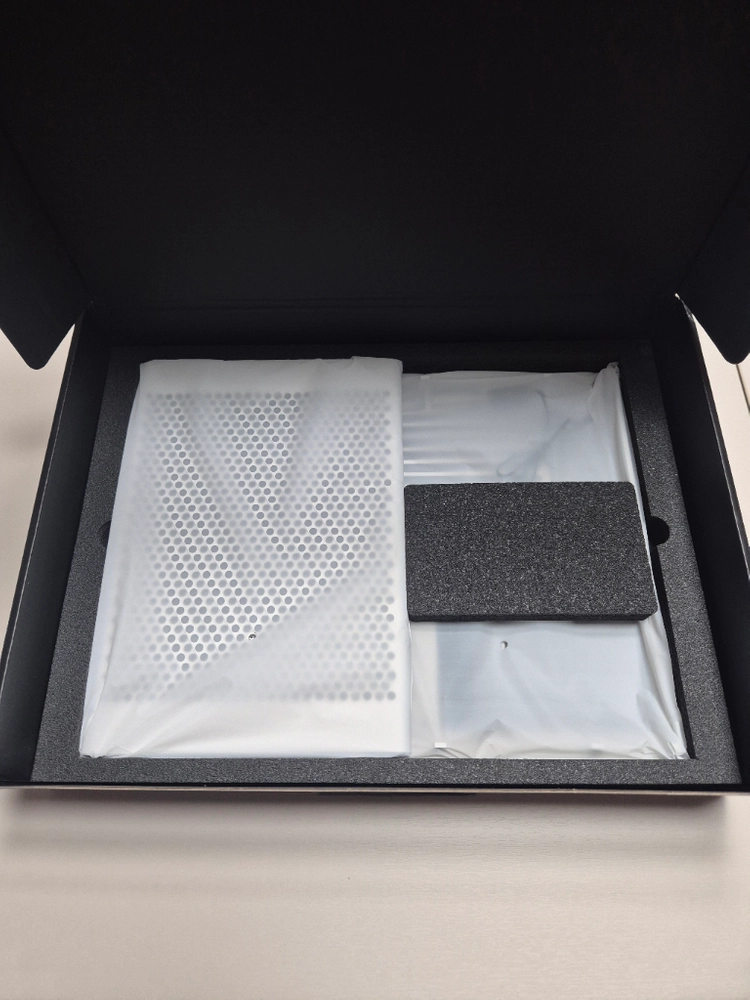 ncase m3 silver grater 이미지