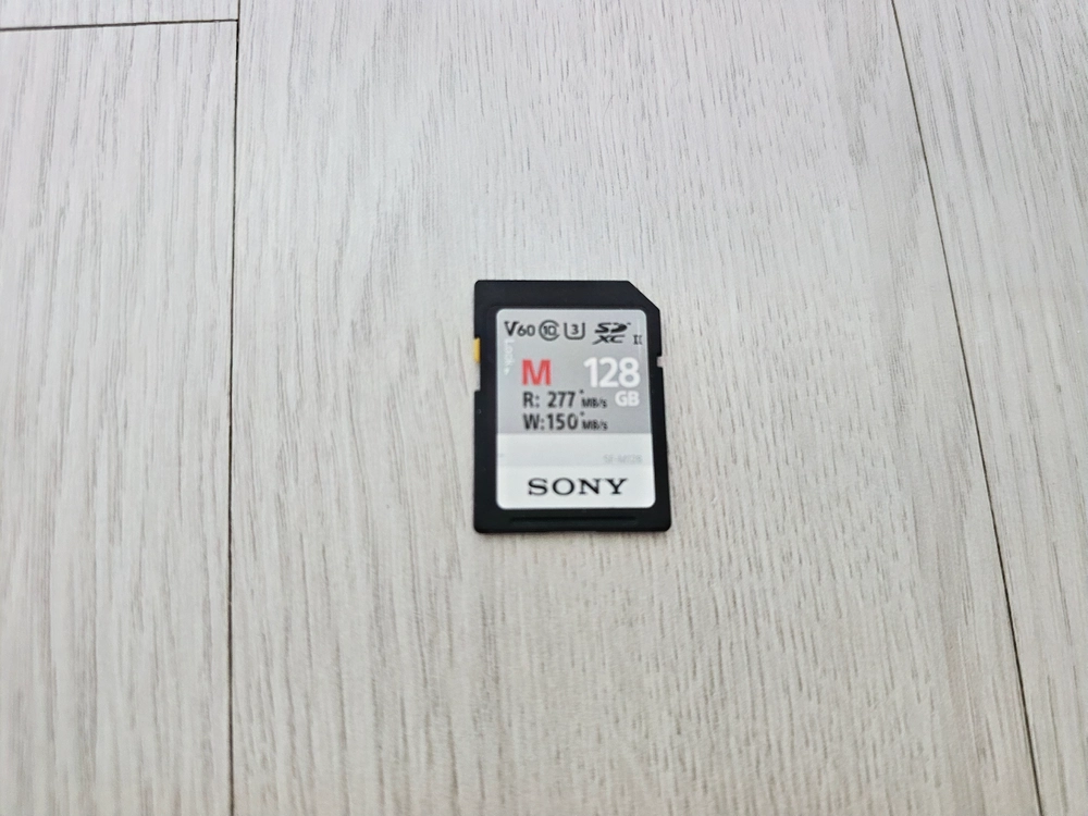 소니 v60 sf-m128 128기가 sd메모리 팝니다. 이미지