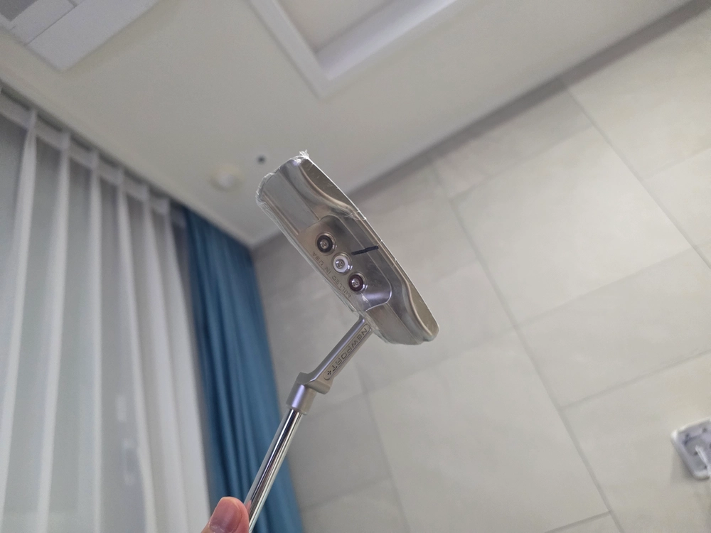 챔피언초이스 버튼백 퍼터 새상품 이미지