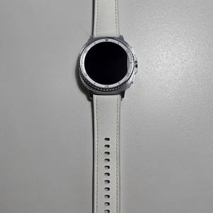 삼성 갤럭시 워치8 클래식 46mm 화이트 이미지