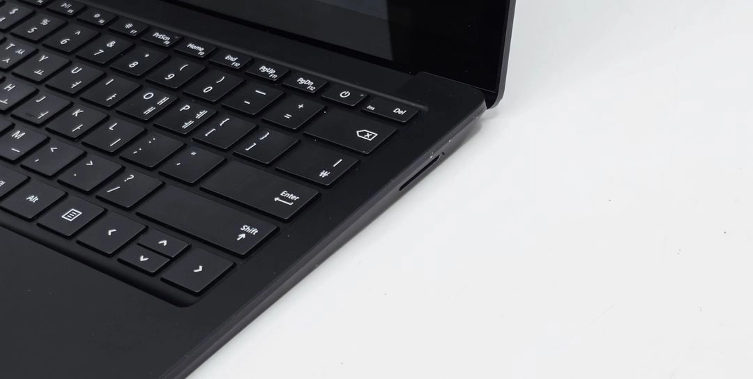 마이크로소프트 서피스 랩탑3 13.5인치 i7 16GB SSD 256GB 터치 Windows 11 이미지