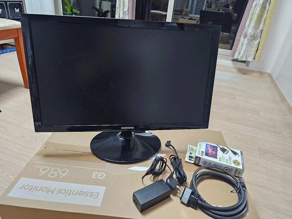 삼성 24인치 모니텨 팝니다. 이미지