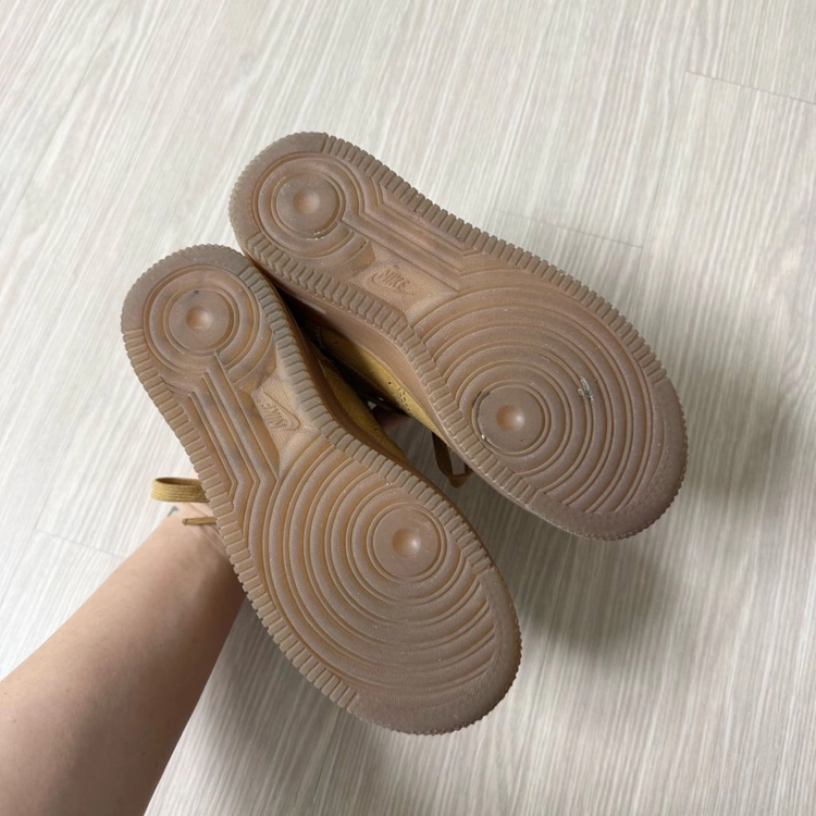 나이키 키즈 에어포스1 된장 205 이미지