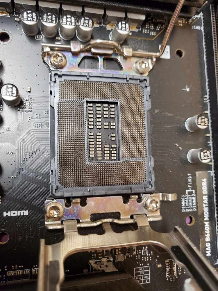 인텔 13세대 13600K + MSI MAG B660M 박격포 DDR4 이미지