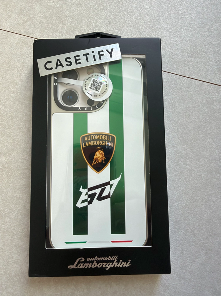 CASETiFY 람보르기니 아이폰15 프로맥스 케이스 이미지