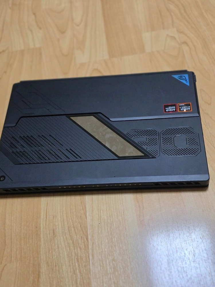 ASUS ROG Flow Z13 13.4인치 노트북 팔아요 이미지
