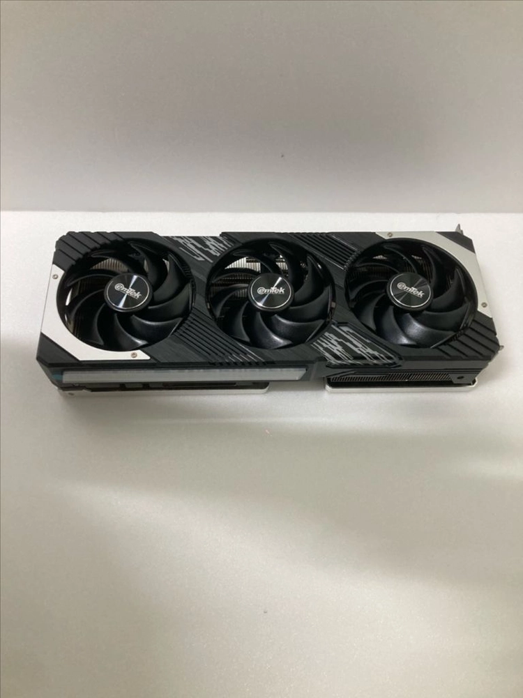 이엠텍 RTX 4070ti super 게이밍 프로 - 안심되는 중고거래