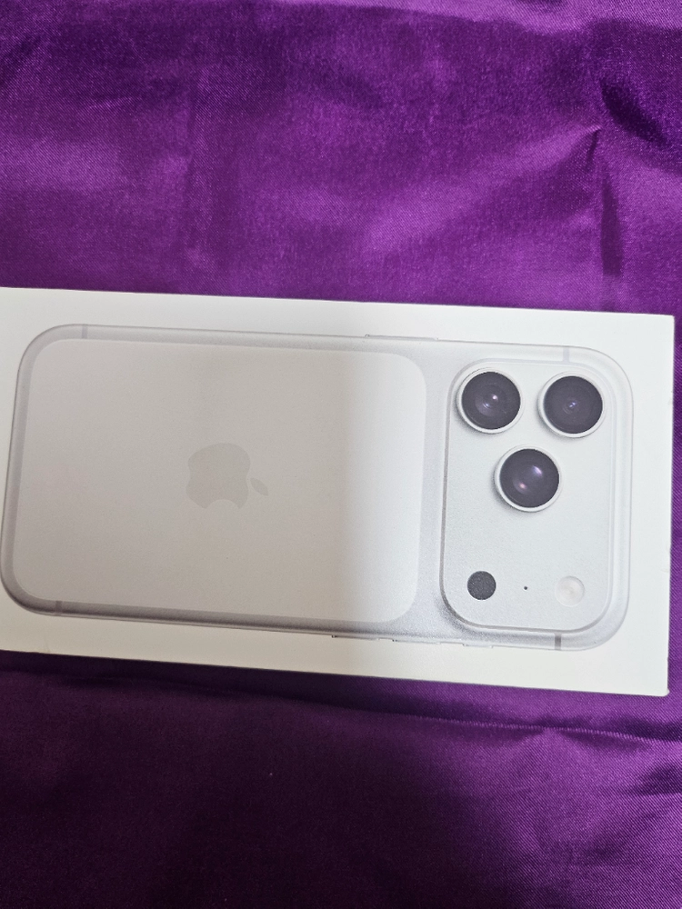 아이폰17 프로 256Gb 풀박스 이미지