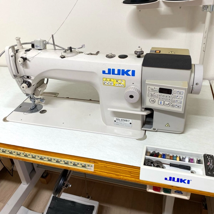 주키 DDL-8700B-7 공업용 미싱 재봉틀 이미지