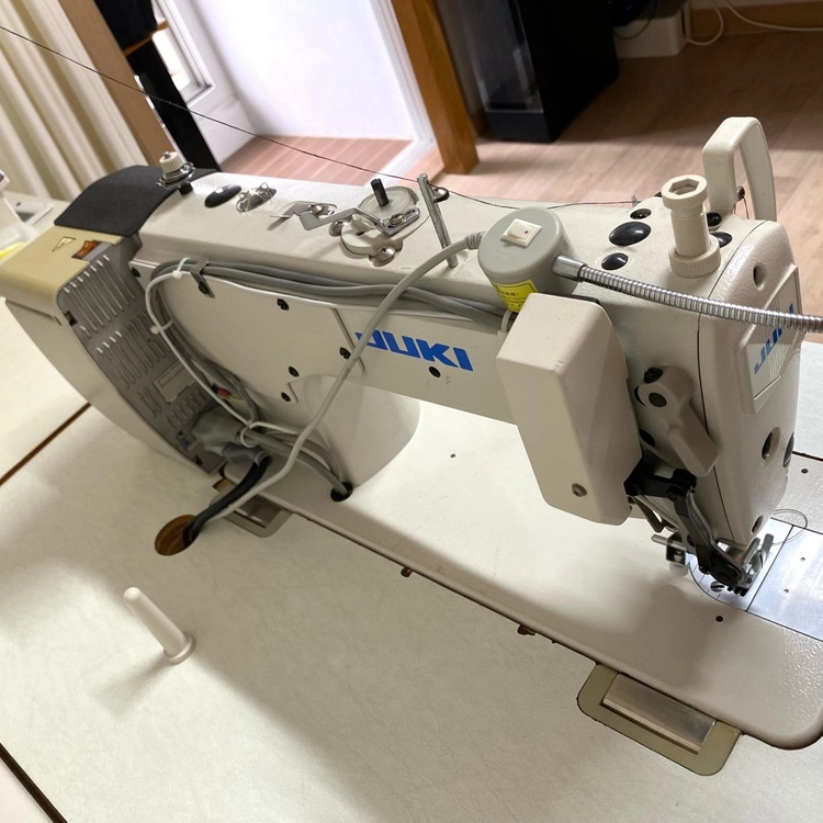 주키 DDL-8700B-7 공업용 미싱 재봉틀 이미지