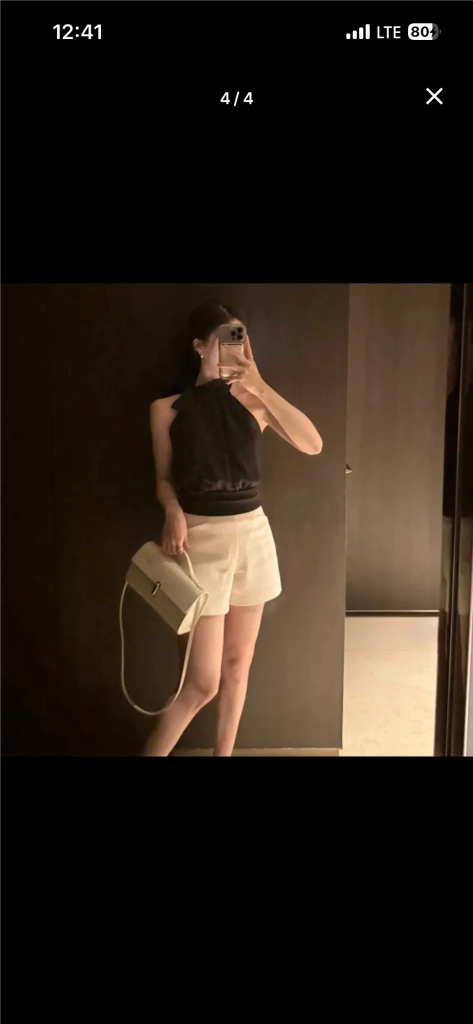 펄유 (부유방커버) 새틴 홀터 리본 여름 민소매 동남아 휴양지룩 신혼여행룩 블라우스 에이블리 지그재그 유메르 코스 이미지
