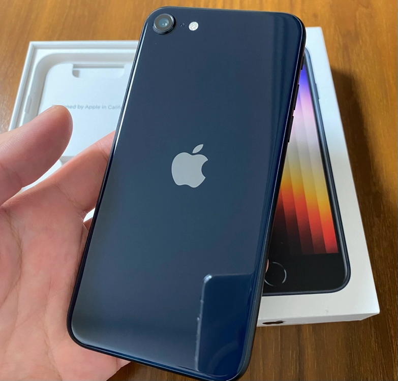 아이폰se3 128gb 미드나이트 ios17.2.1 탈옥 단순개봉 이미지