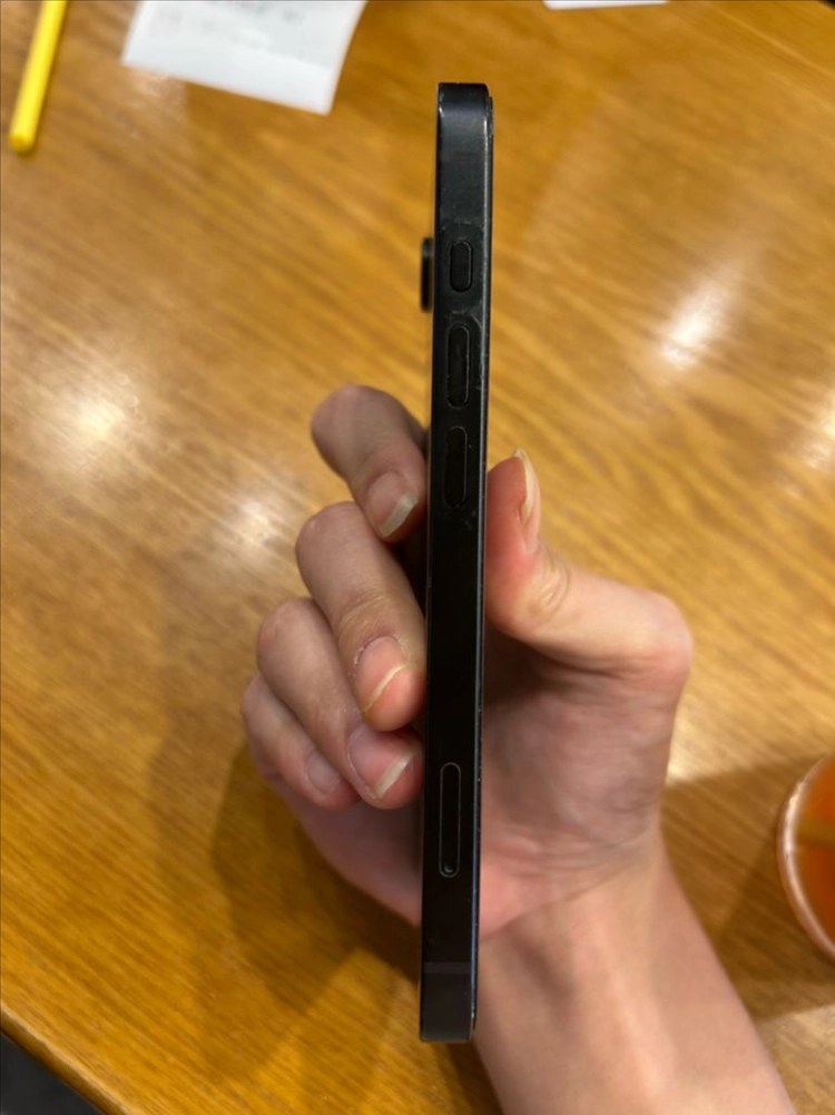 아이폰16e 128gb 이미지