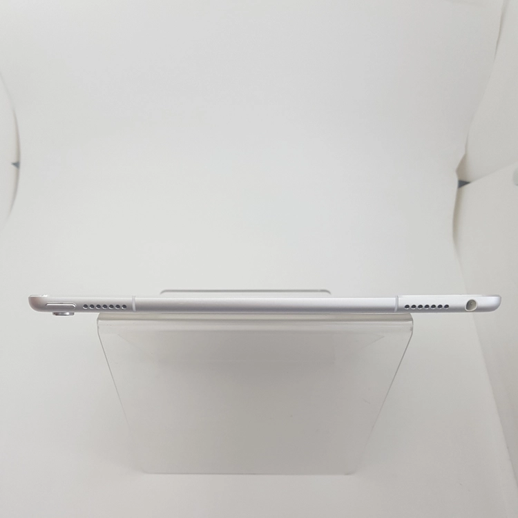 서울 아이패드 프로 iPad Pro 32기가 (A1674) 셀룰러+Wifi 실버 92% A급 팝니다. 이미지