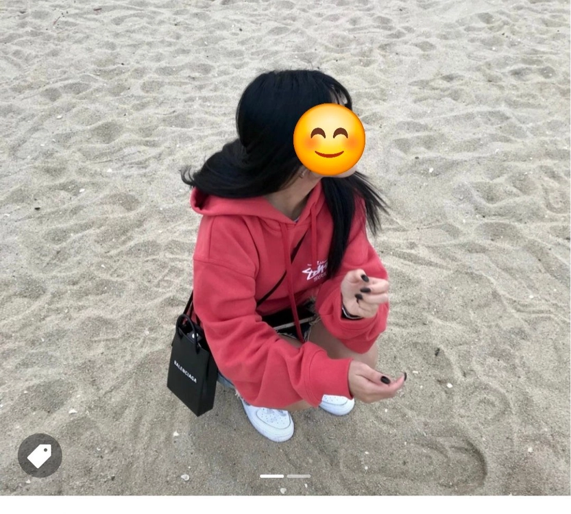 발렌시아가 미니백 폰홀더백호보백리에디션숄더백버킷백팩테수토루이비통발렌시아가디올셀린느프라다샤넬생로랑가방알마bb구찌 이미지