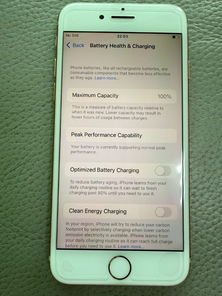 아이폰8 64gb 골드 배터리100% 이미지