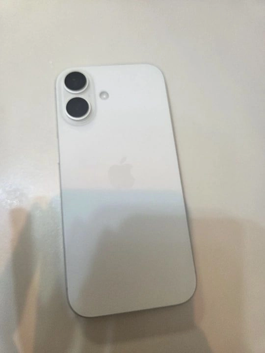 애플 아이폰17 256GB 화이트 - 안심되는 중고거래