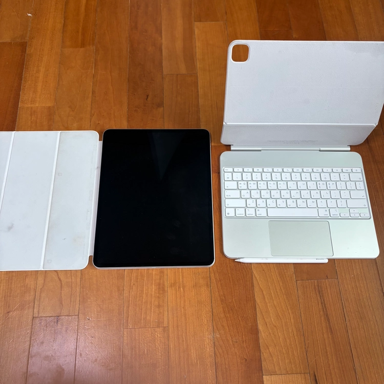애플 아이패드 프로 13인치 M4 256GB Wi-Fi+Cellular 셀룰러 풀세트 / 매직키보드, 애플펜슬 프로 이미지
