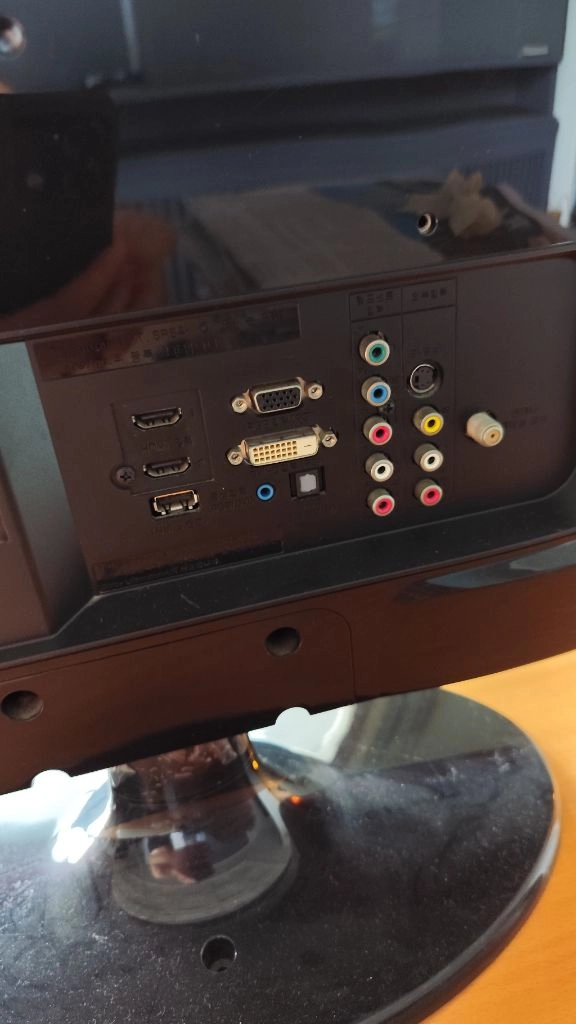 LG 27인치 모니터 TV 이미지
