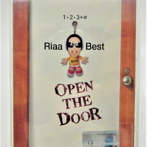 [미개봉/희귀] 리아 BEST : OPEN THE DOOR 카세트테이프 (1·2·3+α Riaa Best 바너뮤직) 이미지