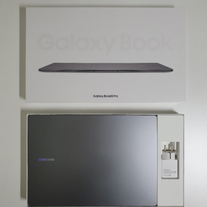 삼성 갤럭시북5 프로 NT960XHA KD72R (삼성 노트북) (2TB 32GB) 이미지