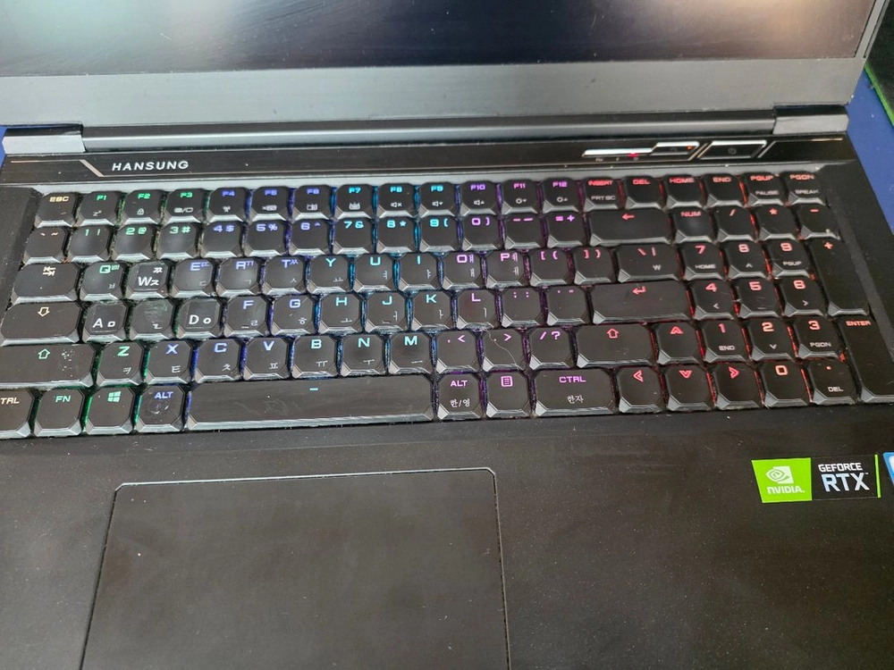 게이밍노트북 rtx2060 이미지