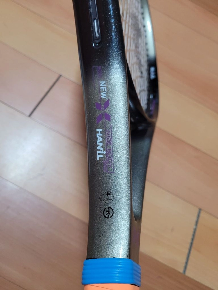 한일 MEGATON 테니스 라켓 이미지