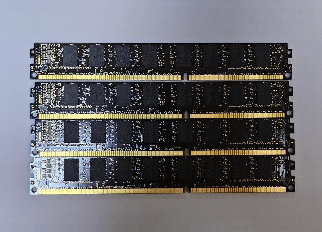 삼성 저전력 DDR3L 4GB PC3L-12800U 데스크탑 램 4개 총 16GB 이미지