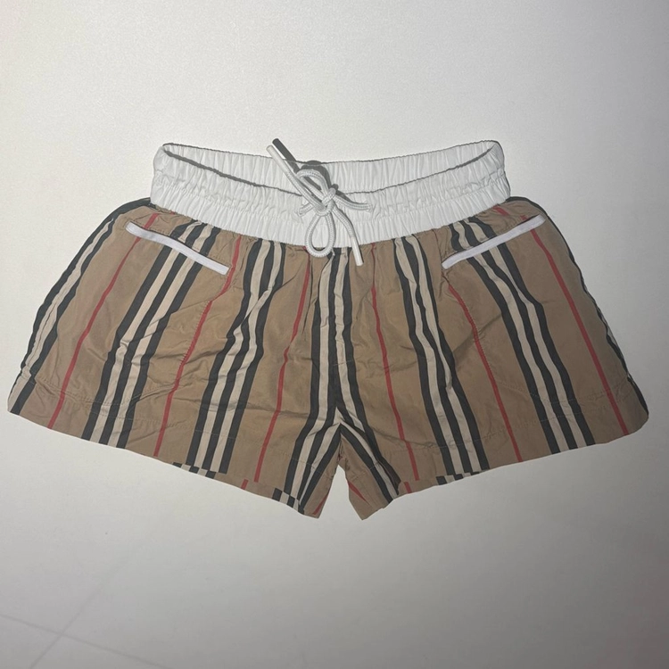 버버리 키즈 체크 쇼츠 반바지(중고) 레깅스(새상품) 4Y 104cm 2종일괄 이미지