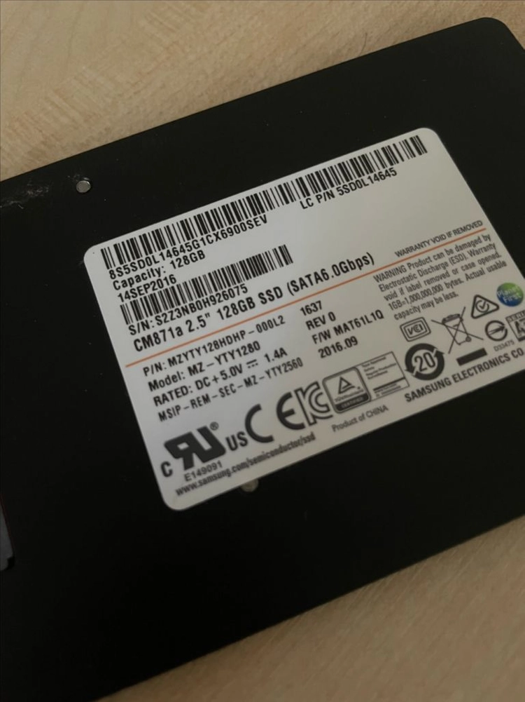 삼성 CM871a 128GB SATA SSD 이미지