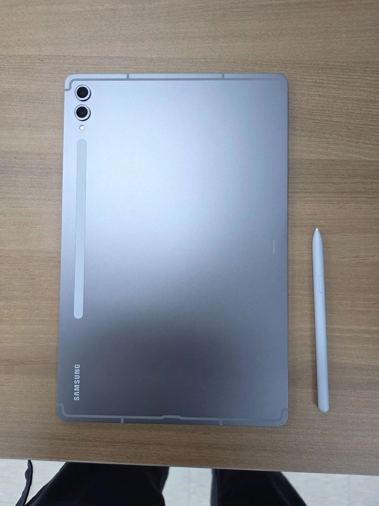 삼성 갤럭시탭 S10+ 512GB Wi-Fi 거의 새상품급 / S펜 포함 이미지