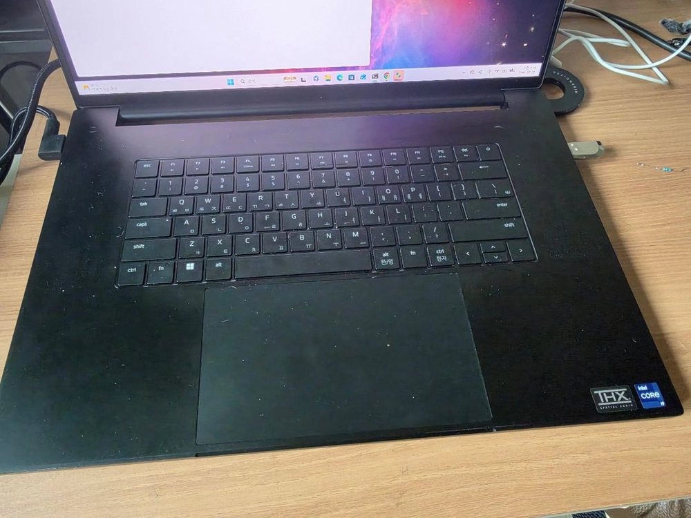 레이저블레이드18 4090 I9 이미지