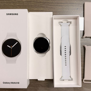 갤럭시워치8 40mm gps 실버 판매합니다. 이미지