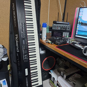 롤랜드 RD-300GX판매합니다 이미지