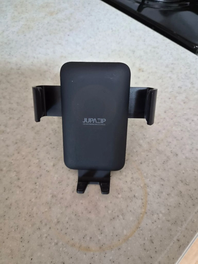 주파집 차량용 무선 고속충전 거치대(QC-6 PRO) 팝니다. 이미지
