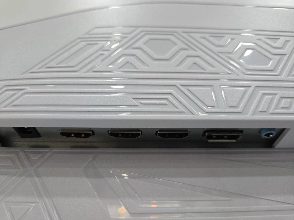 배틀지 32인치 240Hz 모니터 판매!(게임,사무,주식,영상용,CAD) 이미지