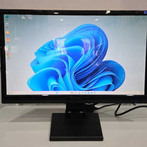 큐닉스 24인치 144Hz 모니터 판매!(사무,게임,주식,영상용,CAD) 이미지