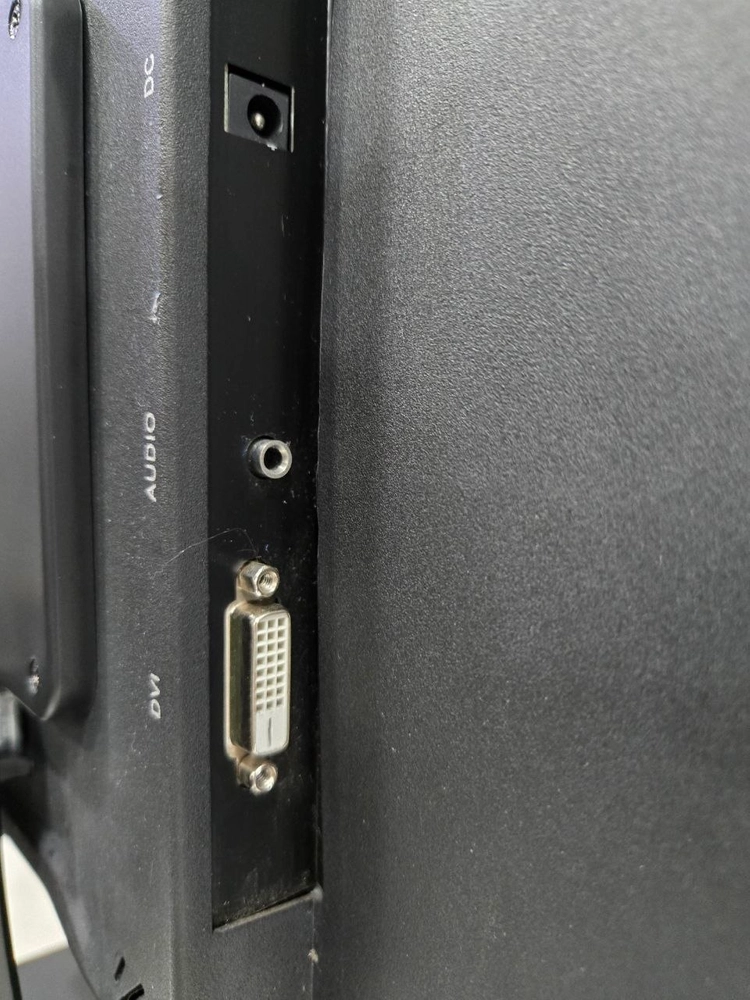 큐닉스 24인치 144Hz 모니터 판매!(사무,게임,주식,영상용,CAD) 이미지