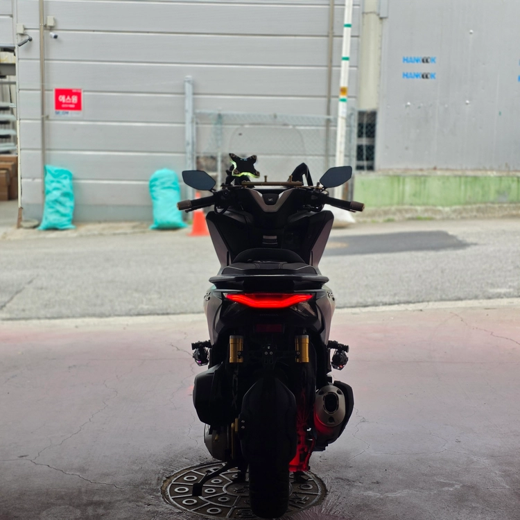 17_25년식 pcx125 튜닝차량 판매합니다 이미지