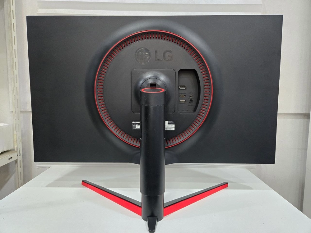 LG 울트라기어 32인치 144Hz QHD 모니터 판매!(직거래만 가능) 이미지