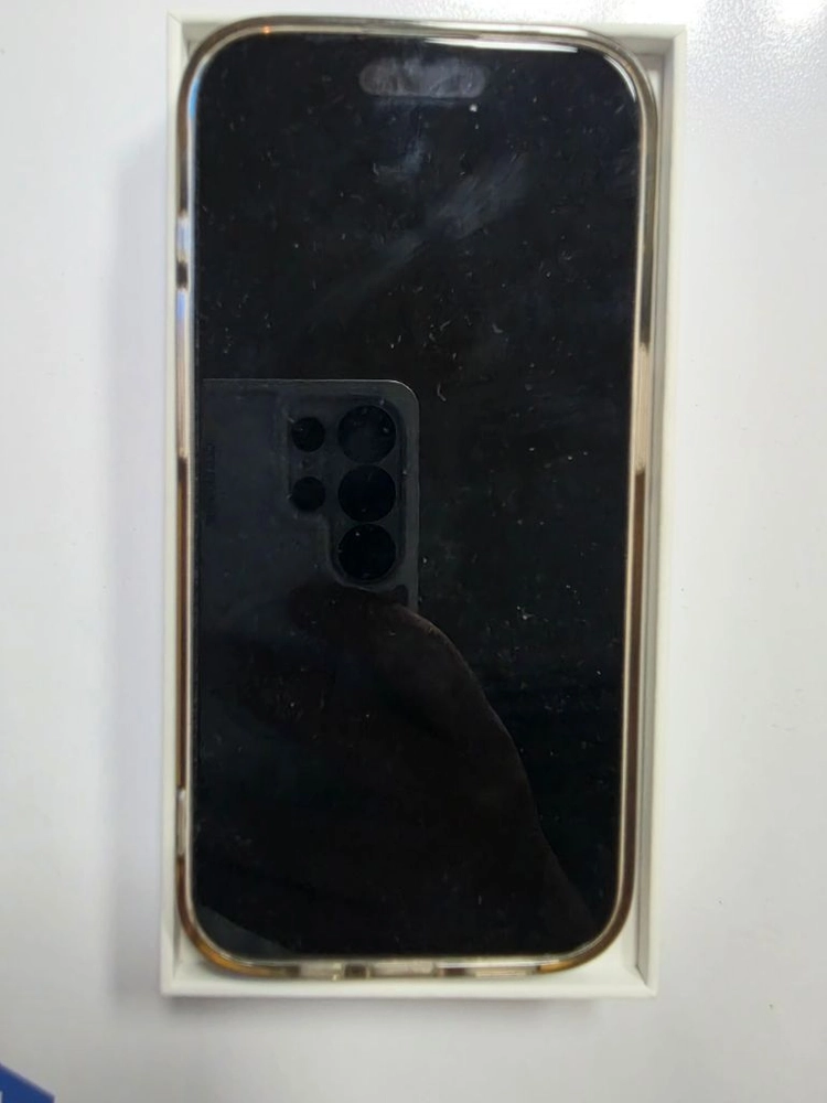 아이폰15프로 128GB 블랙티타늄 외관 A급 이미지