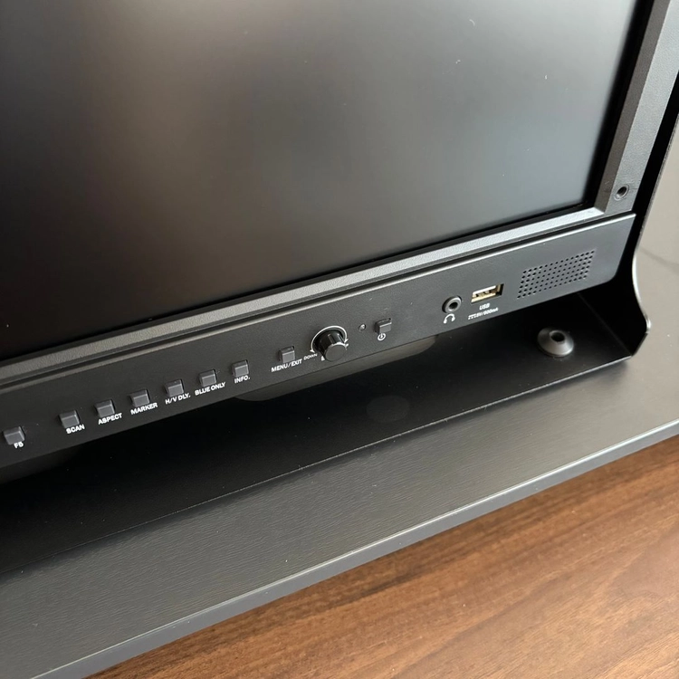 티비로직 LVM-232W 표준모니터 이미지