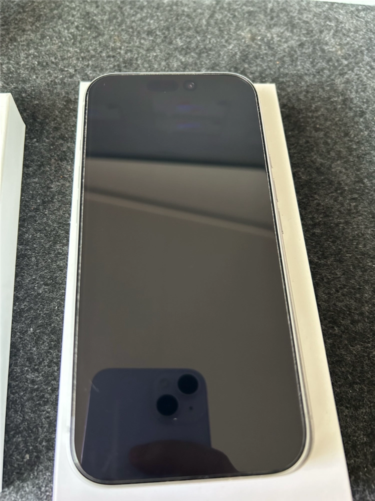 아이폰 17프로 256GB 실버 자급제 판매합니다 이미지