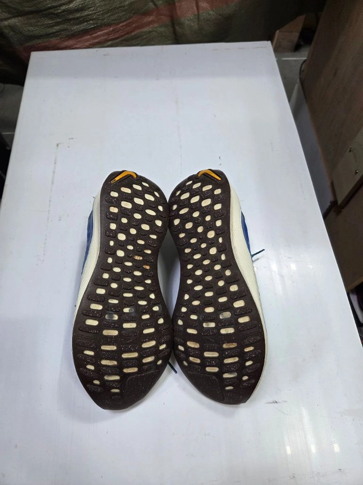나이키 인피니티 런4. 255 이미지