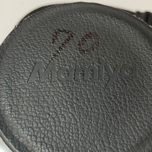 마미야 MAMIYA 정품 빈티지 가죽 렌즈 케이스 판매합니다. 이미지