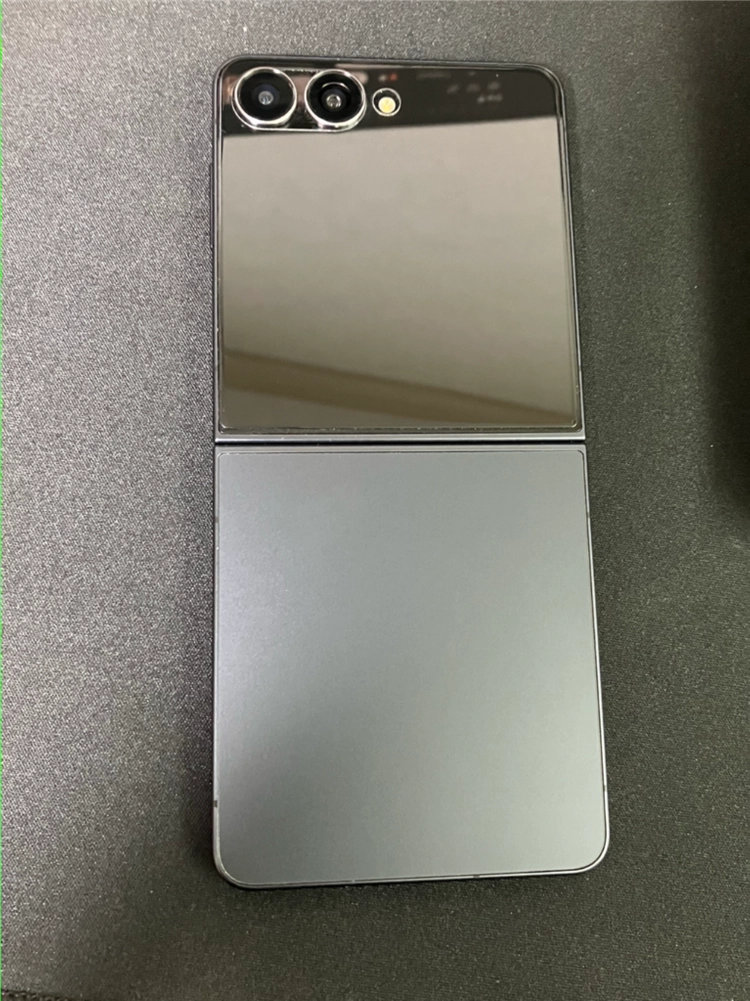 갤럭시 z플립7 512GB - 안심되는 중고거래