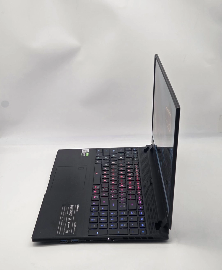 [최저가]기가바이트 15인치 게이밍노트북 AERO(i9-10th/3080/램64GB/1TB/4K OLED) 이미지