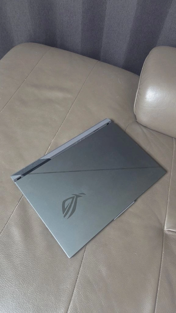Asus 게이밍 노트북 Rtx4080 i9-14900hx Ssd1tb 고성능 쿨매 18인치 G18 G814JZ 이미지