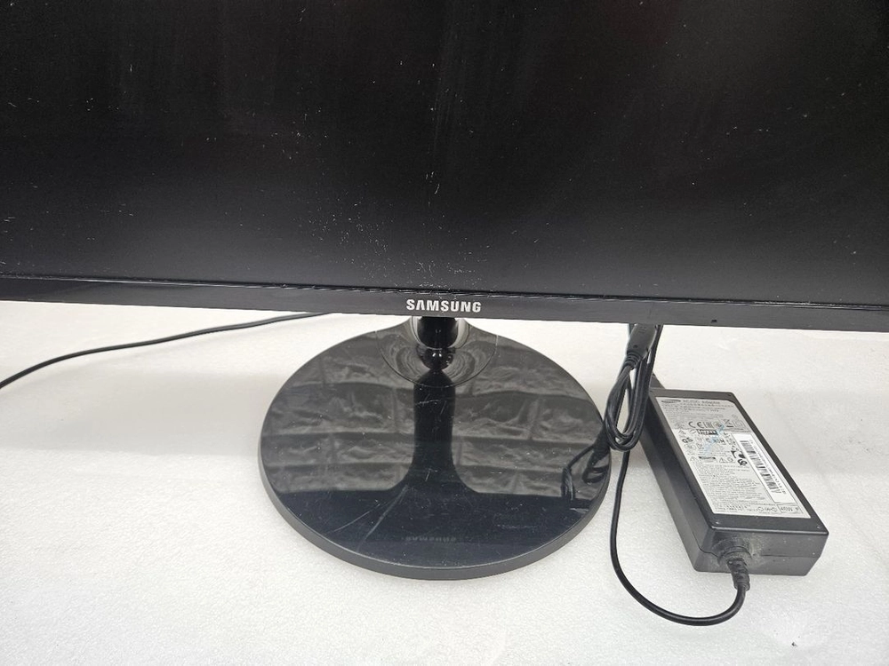 삼성 24인치 LED 모니터 입니다 이미지